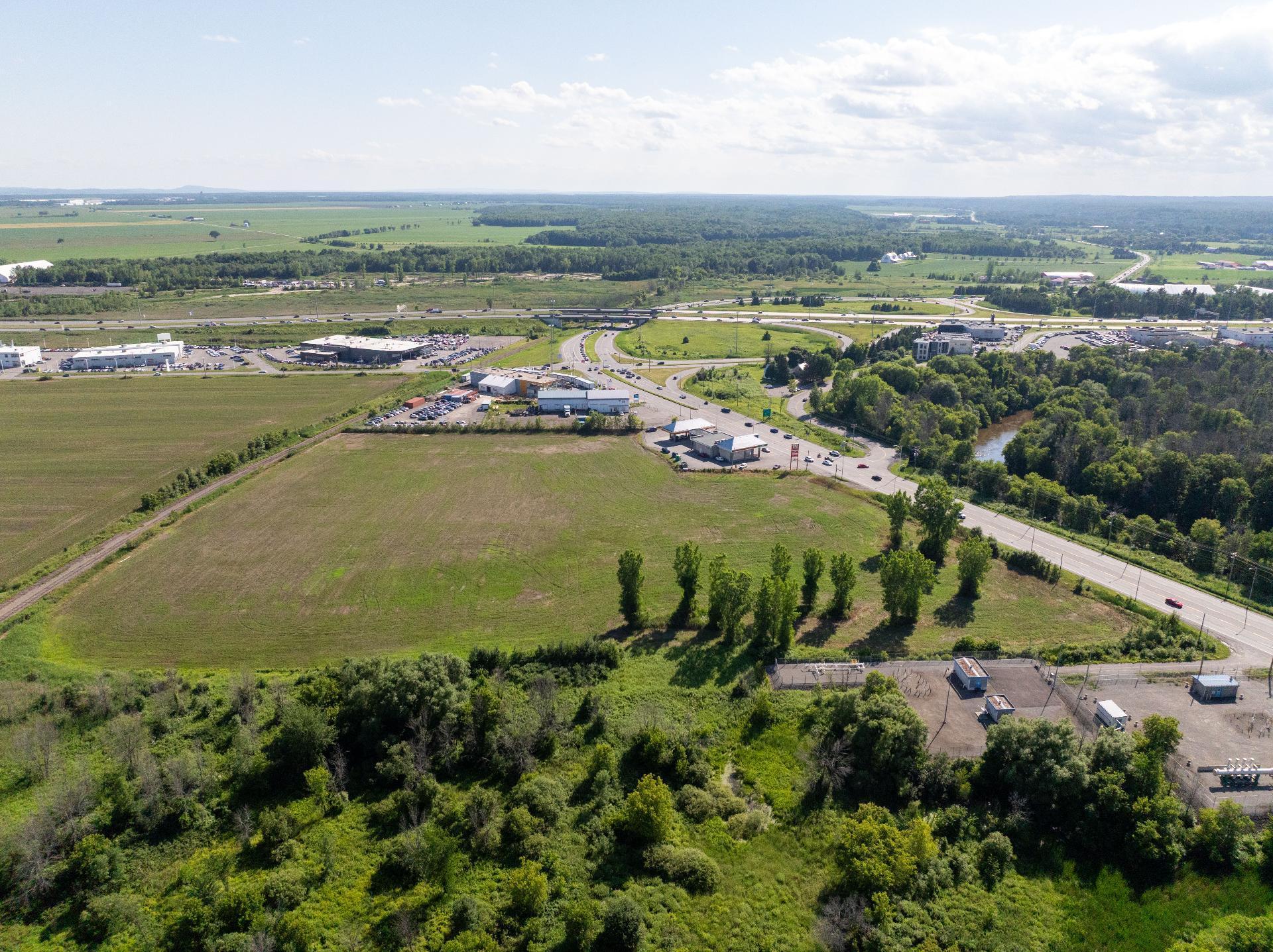 












Route Sir-Wilfrid-Laurier

,
Mirabel,







QC
J7J2G8

