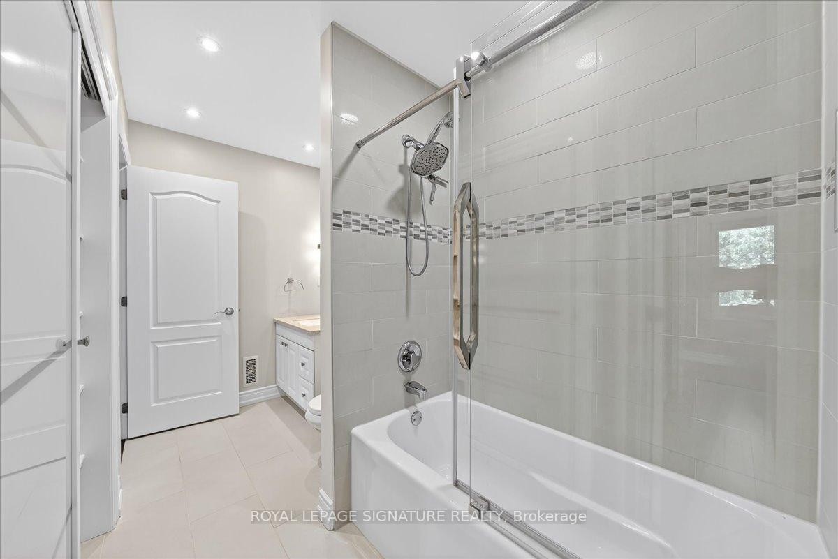 









1245


Huron

Court,
Innisfil,




ON
L9S 1X5

