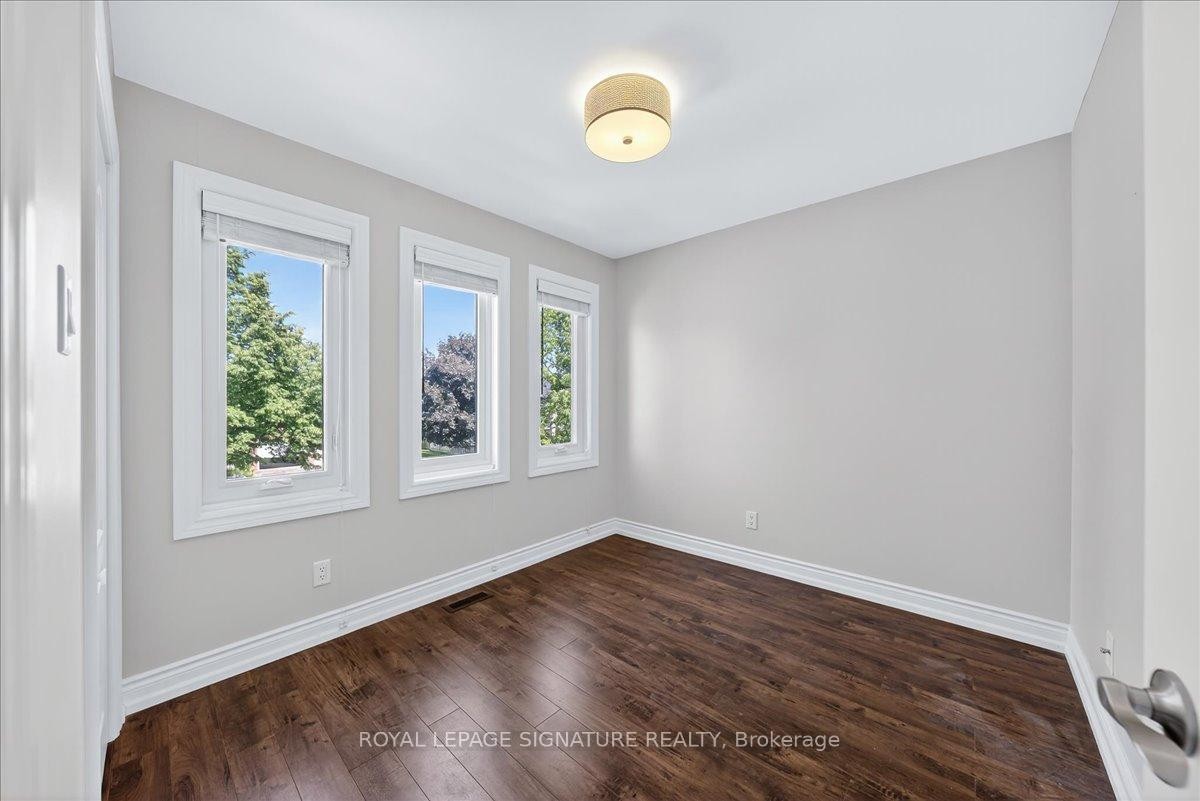 









1245


Huron

Court,
Innisfil,




ON
L9S 1X5

