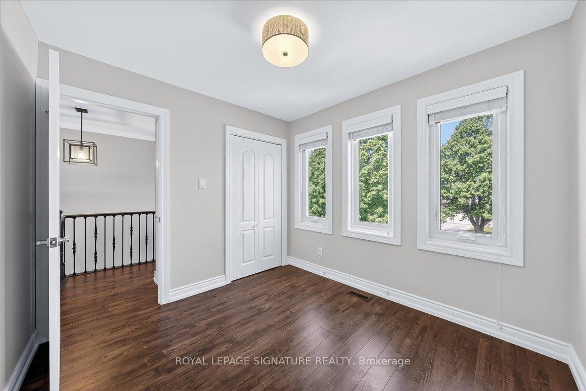 









1245


Huron

Court,
Innisfil,




ON
L9S 1X5

