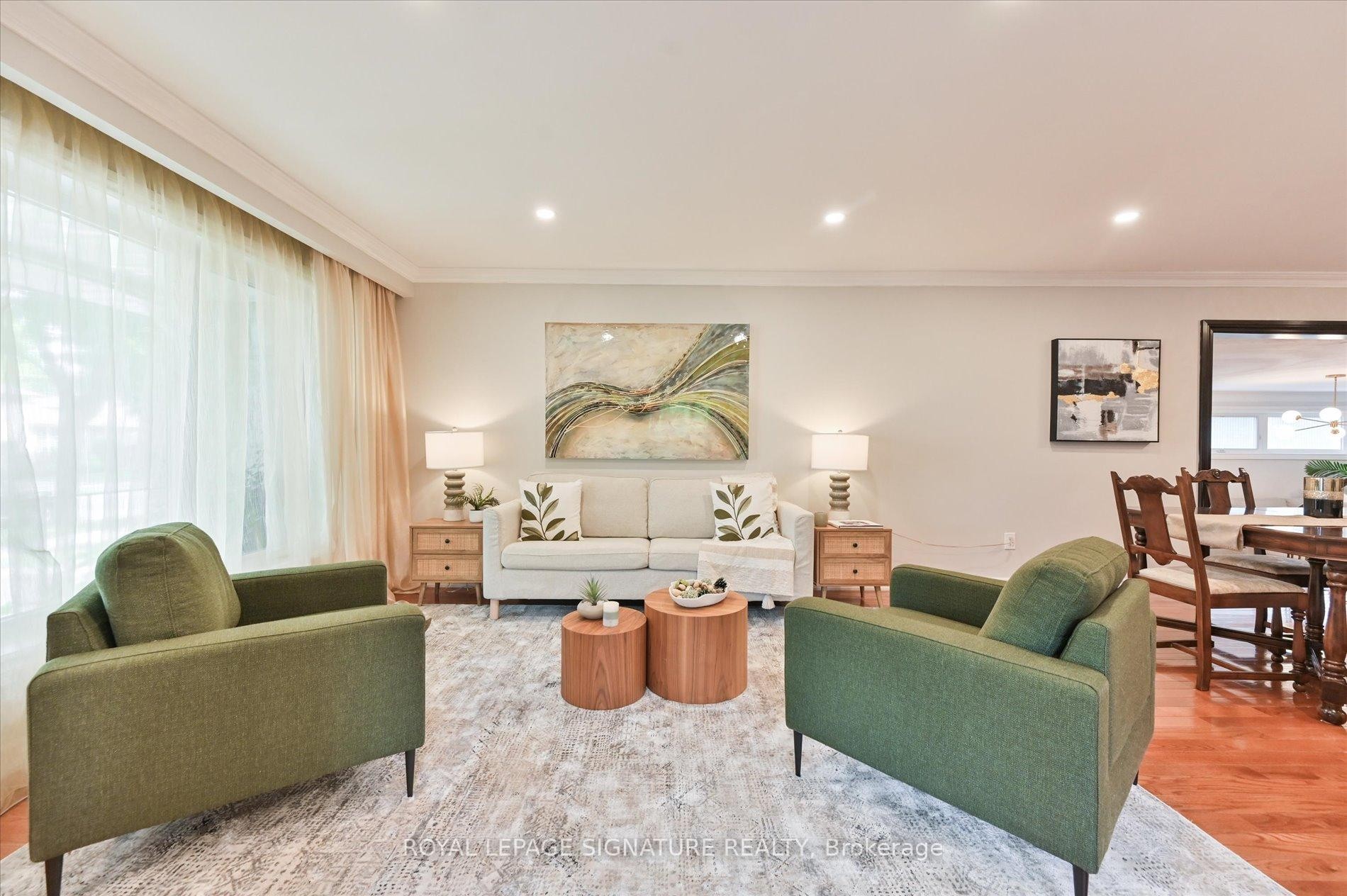 









113


Carsbrooke

Road,
Toronto,




ON
M9C 3C9

