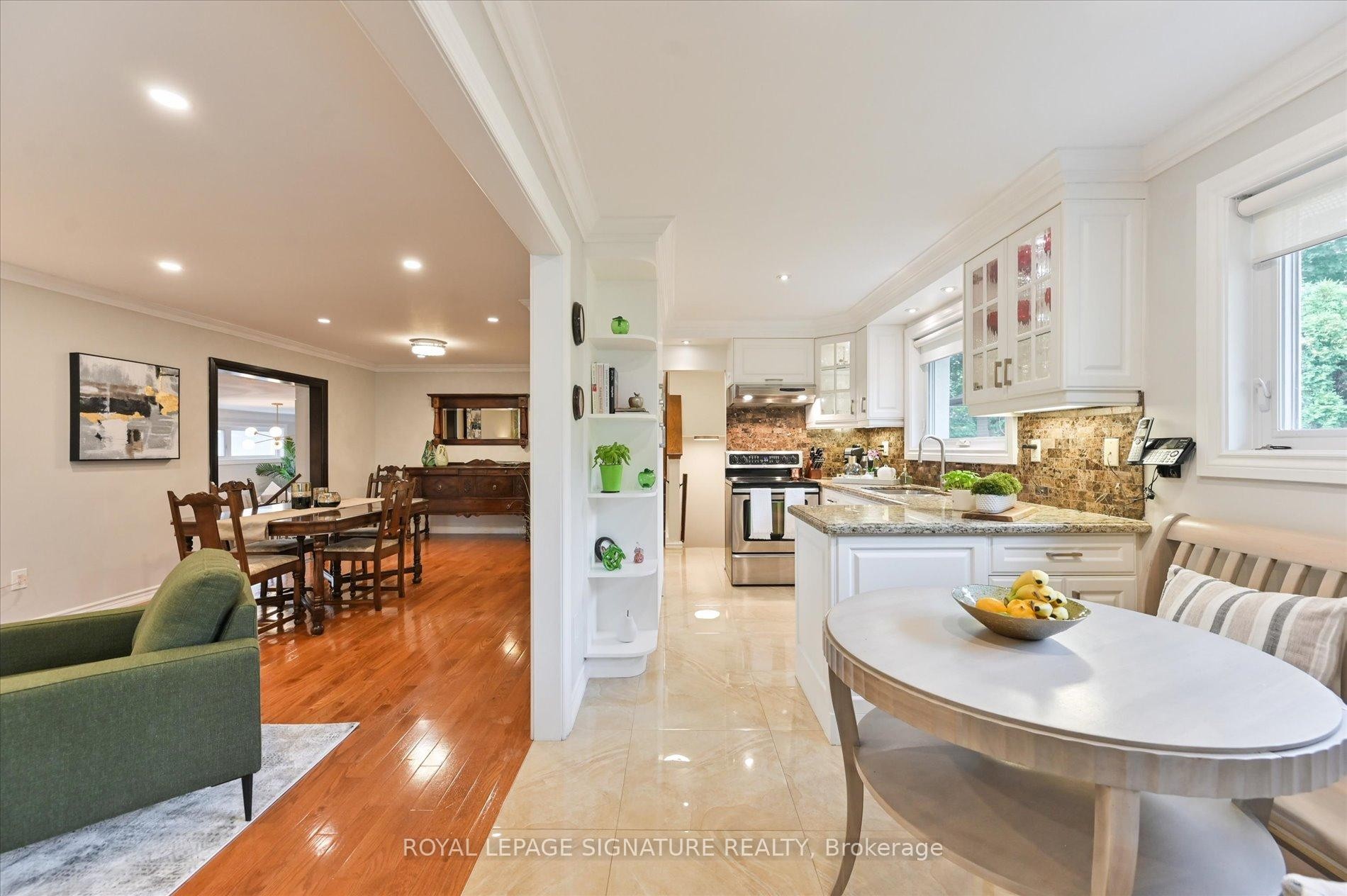 









113


Carsbrooke

Road,
Toronto,




ON
M9C 3C9

