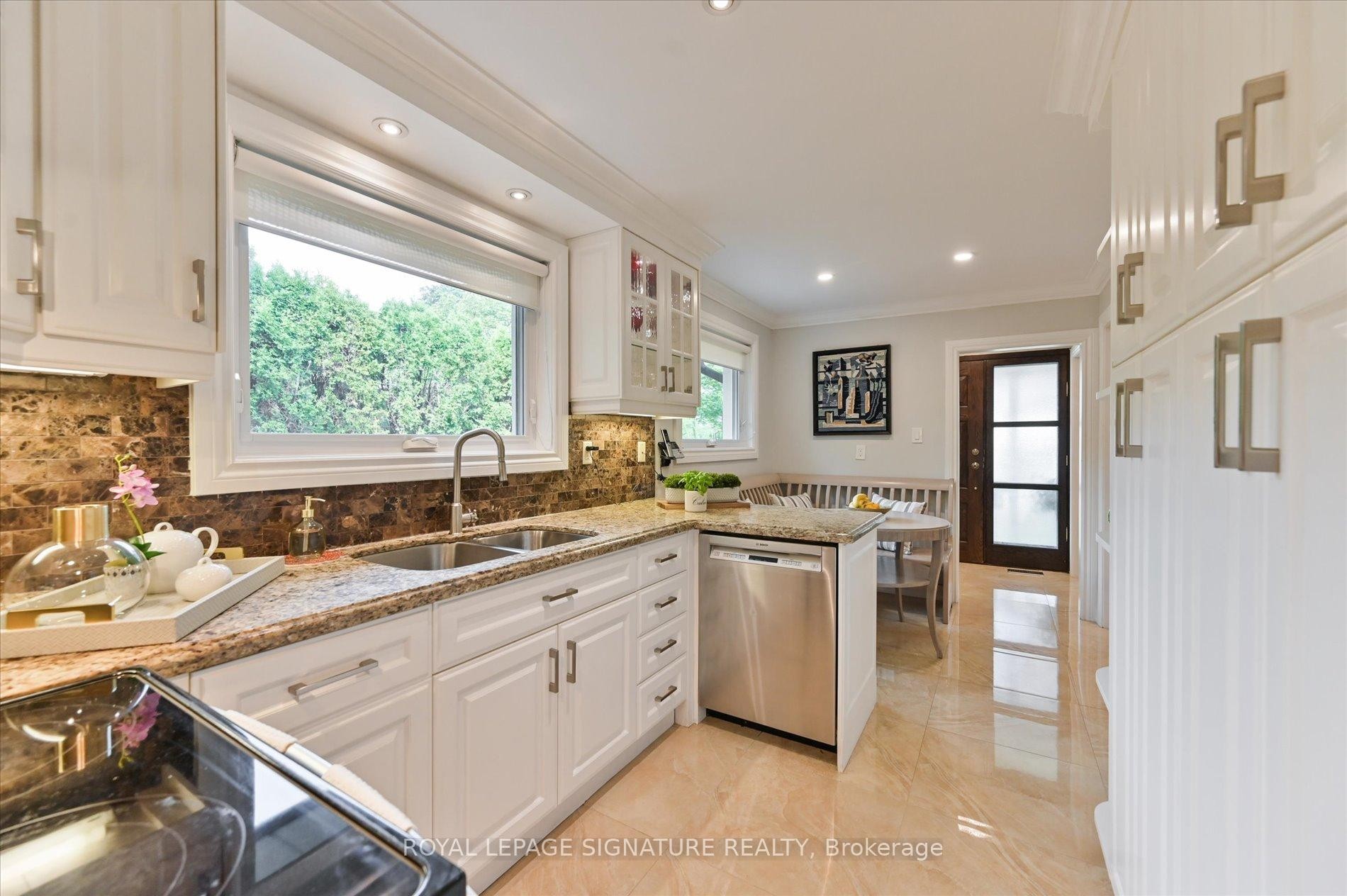 









113


Carsbrooke

Road,
Toronto,




ON
M9C 3C9

