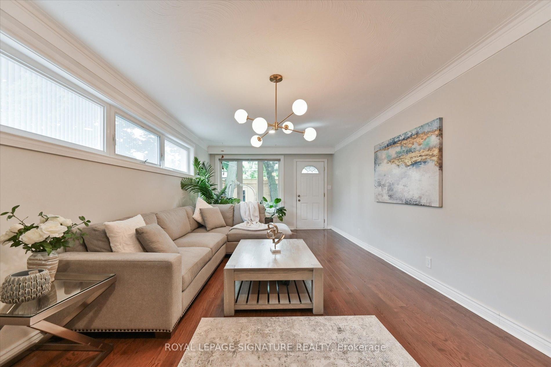 









113


Carsbrooke

Road,
Toronto,




ON
M9C 3C9

