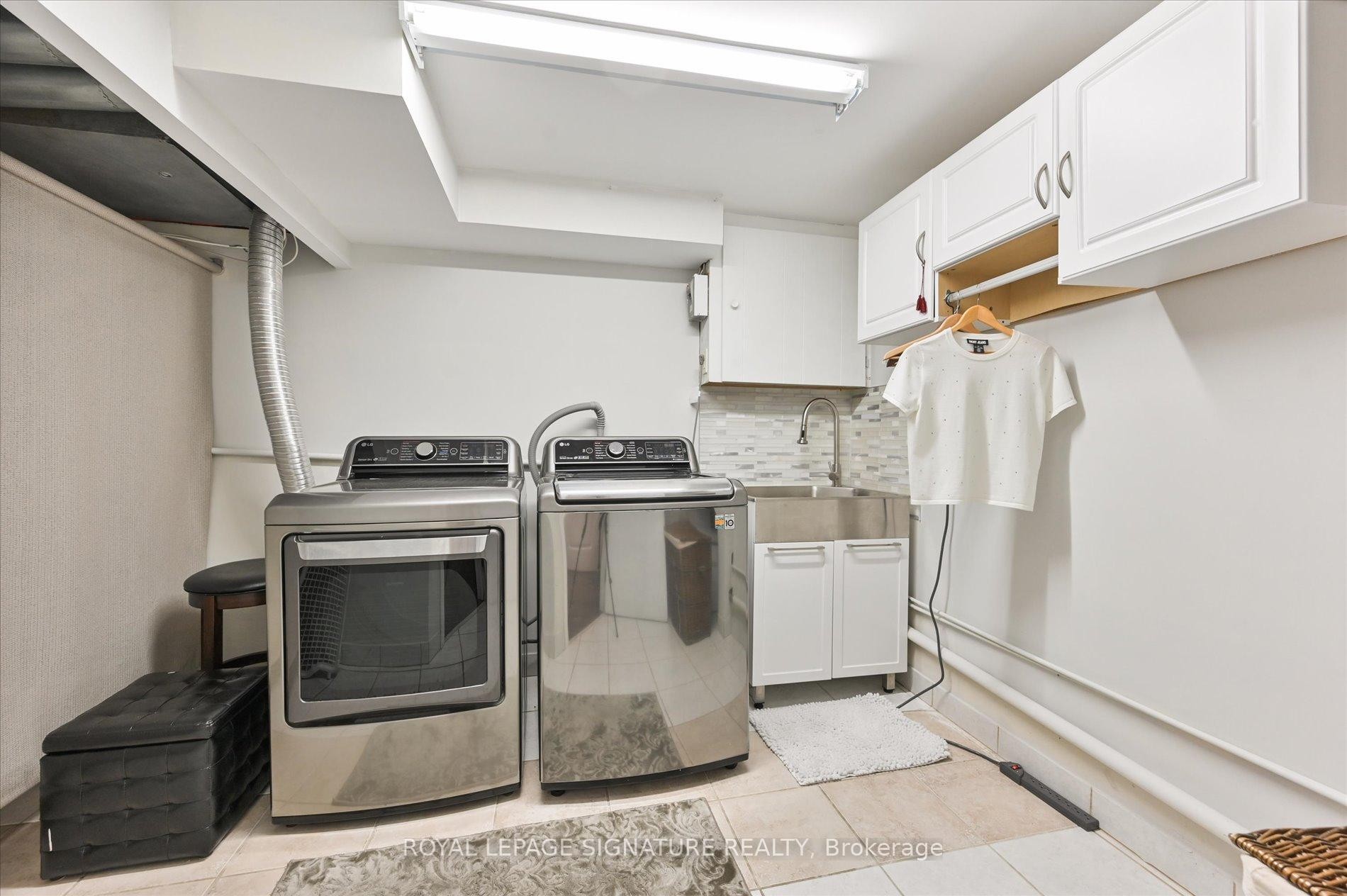 









113


Carsbrooke

Road,
Toronto,




ON
M9C 3C9

