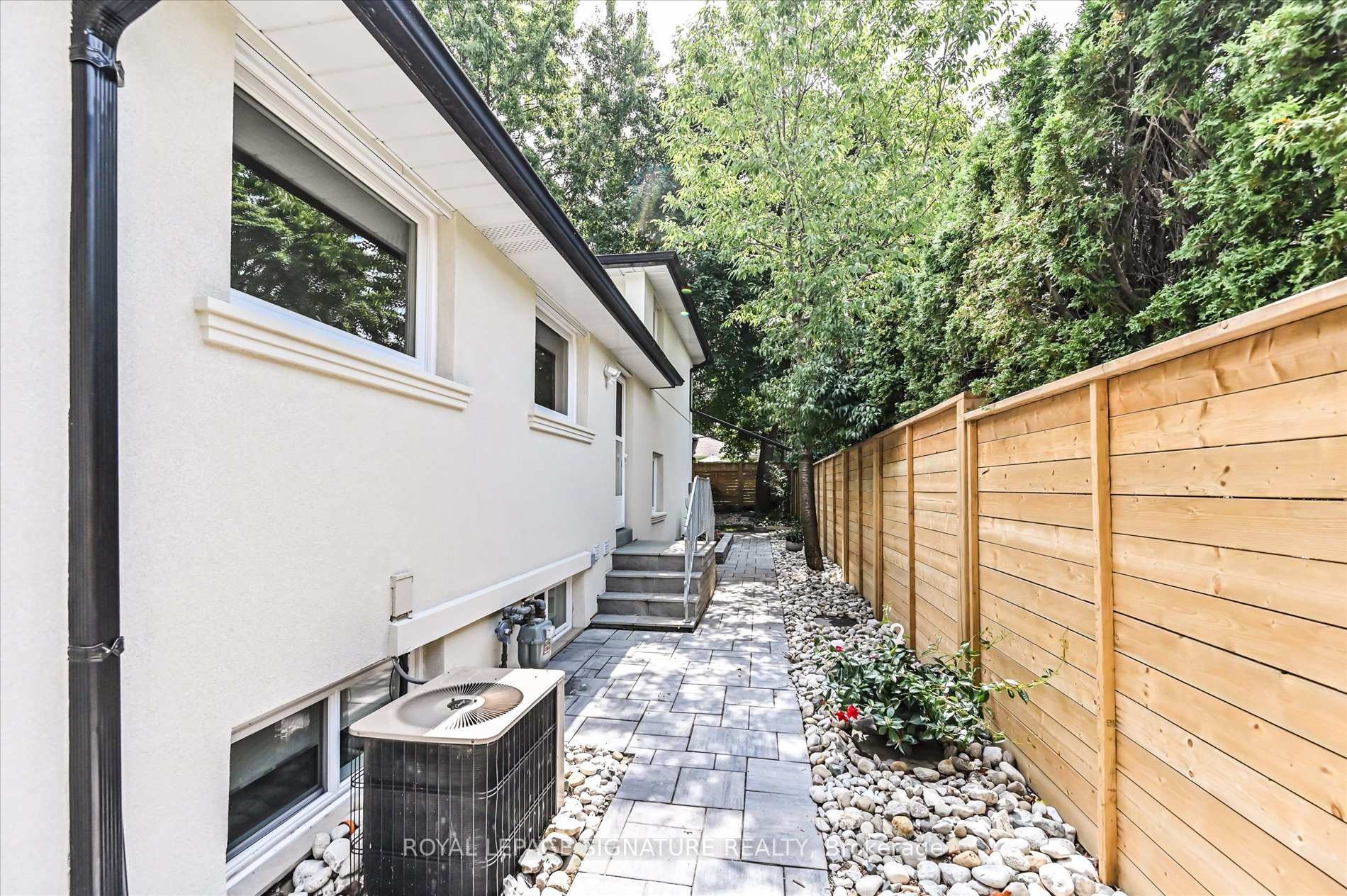 









113


Carsbrooke

Road,
Toronto,




ON
M9C 3C9

