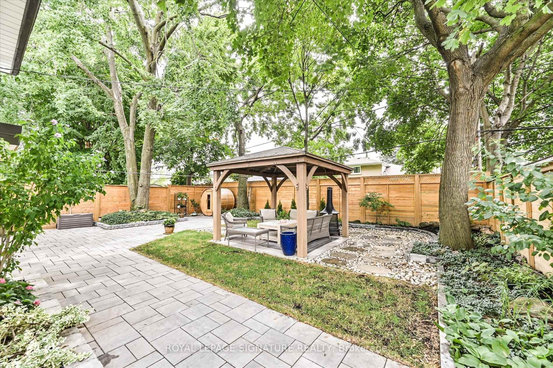 









113


Carsbrooke

Road,
Toronto,




ON
M9C 3C9

