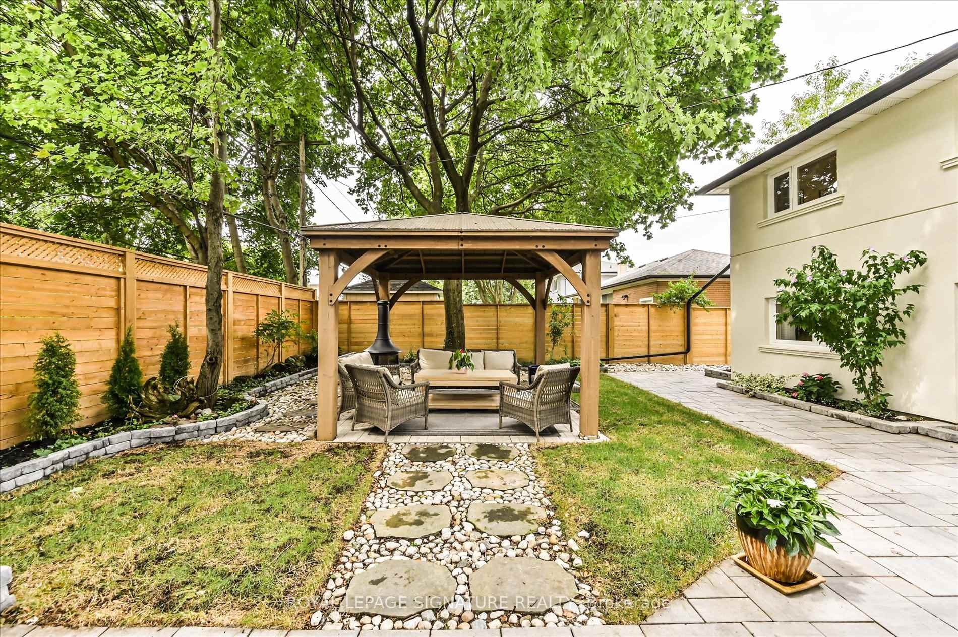 









113


Carsbrooke

Road,
Toronto,




ON
M9C 3C9

