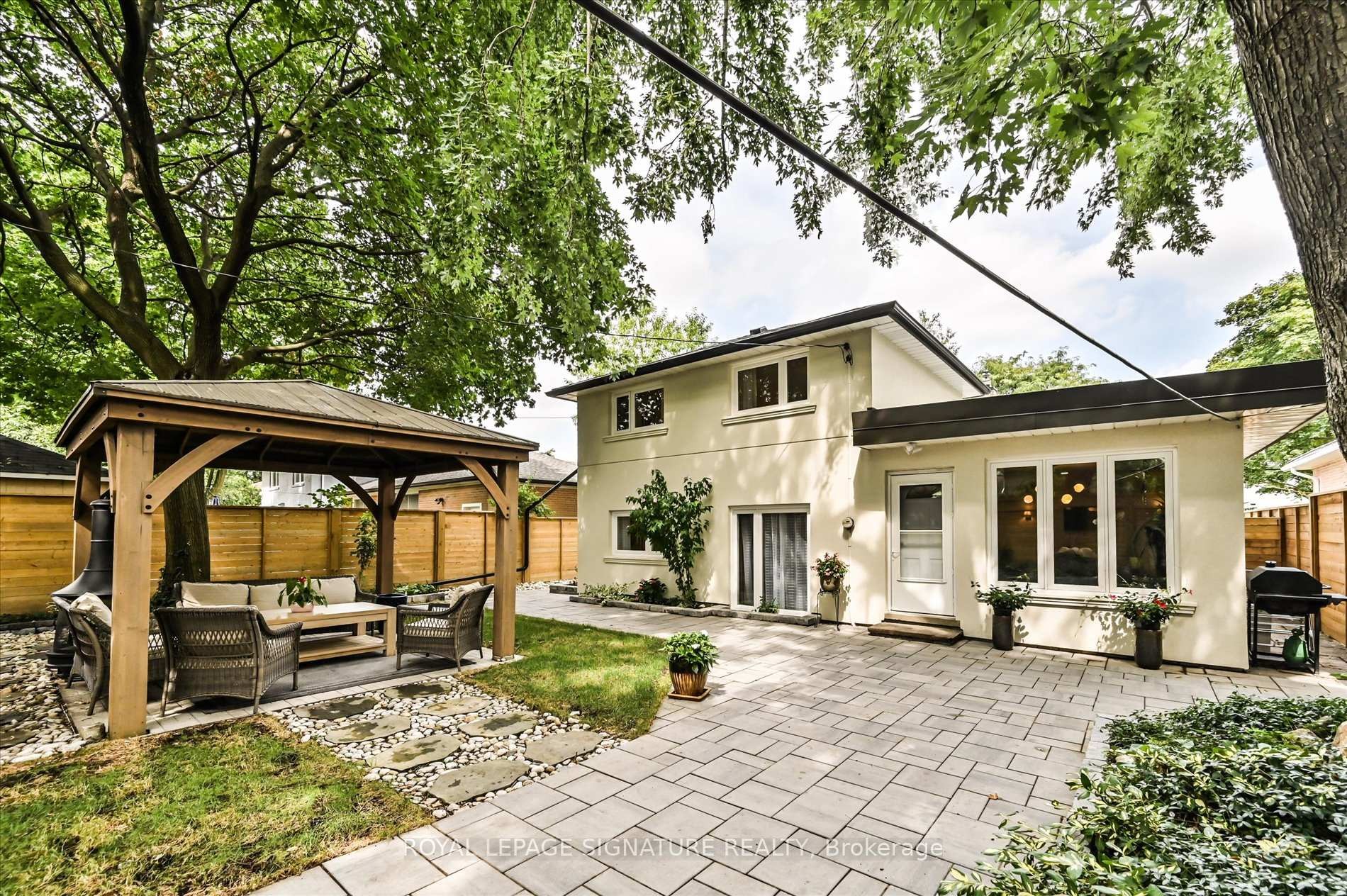 









113


Carsbrooke

Road,
Toronto,




ON
M9C 3C9

