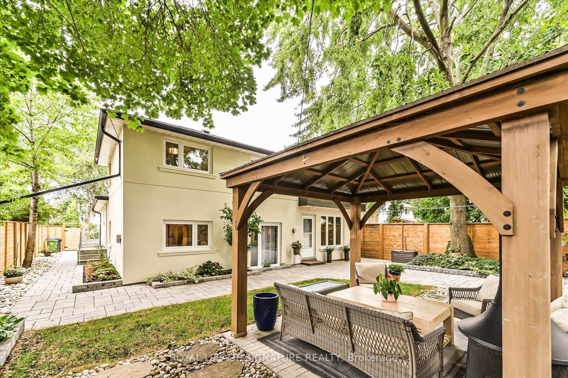 









113


Carsbrooke

Road,
Toronto,




ON
M9C 3C9

