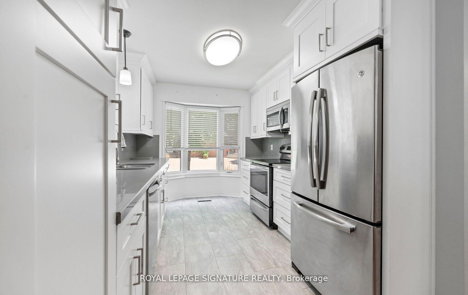 









87


Green Briar

Road,
New Tecumseth,




ON
L9R 1S3

