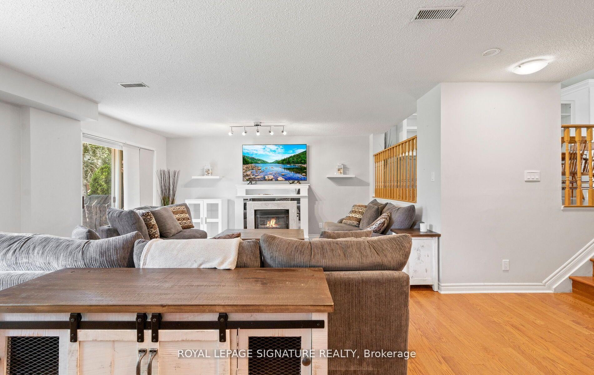 









87


Green Briar

Road,
New Tecumseth,




ON
L9R 1S3

