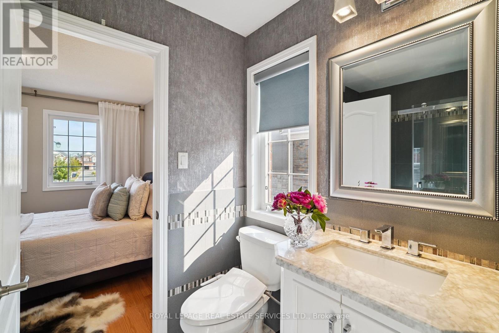 












641 SYMONS CROSS

,
Milton,




Ontario
L9T7S2

