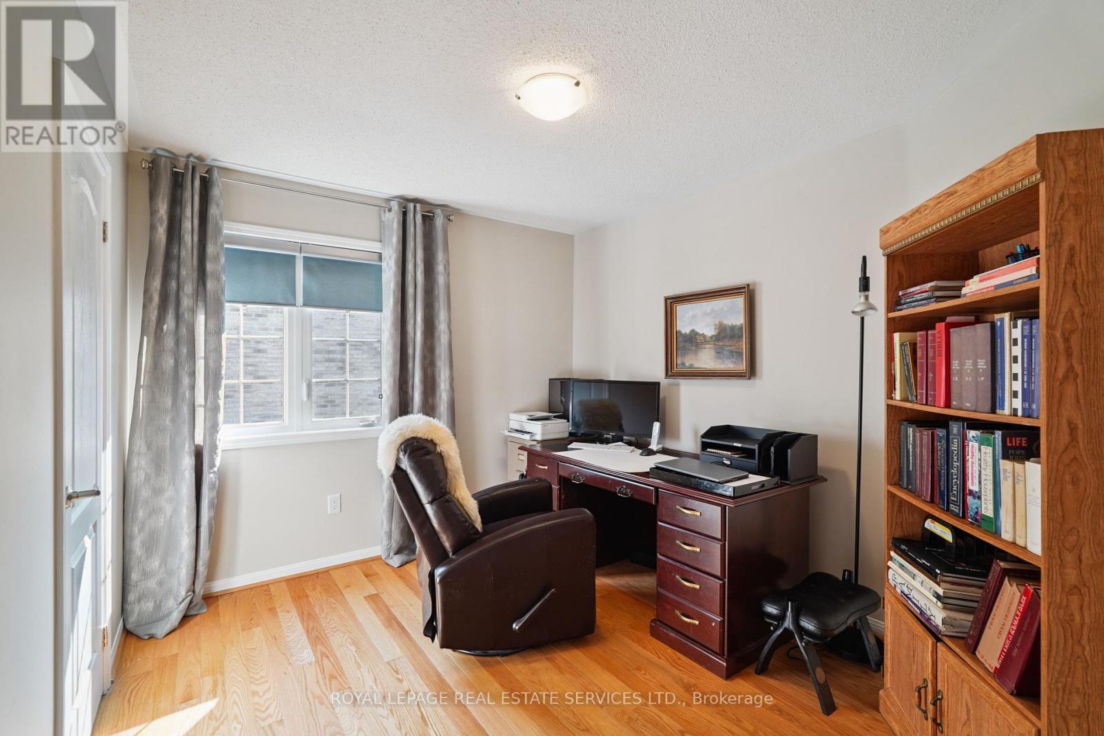 












641 SYMONS CROSS

,
Milton,




Ontario
L9T7S2

