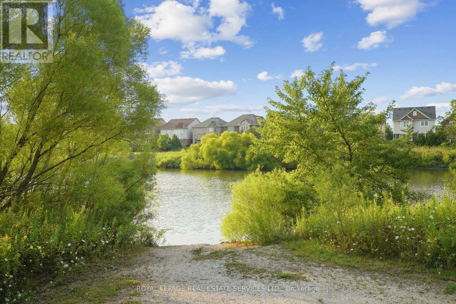 












641 SYMONS CROSS

,
Milton,




Ontario
L9T7S2

