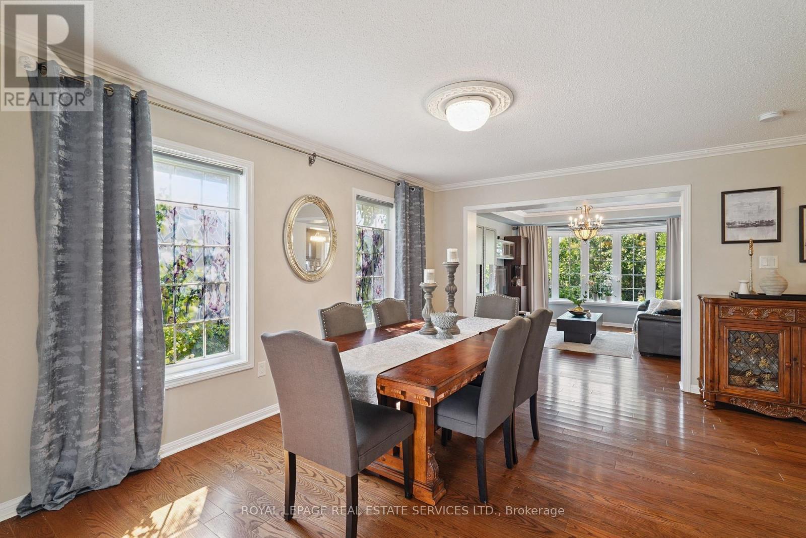 












641 SYMONS CROSS

,
Milton,




Ontario
L9T7S2

