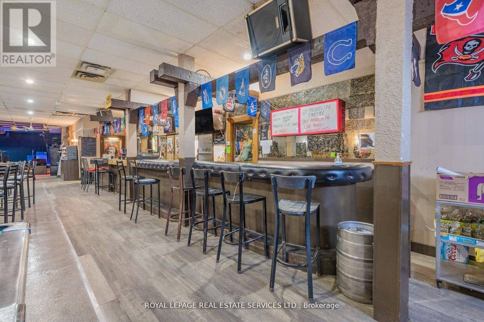 












13 QUEEN STREET

,
Springwater,




Ontario
L0L1P0

