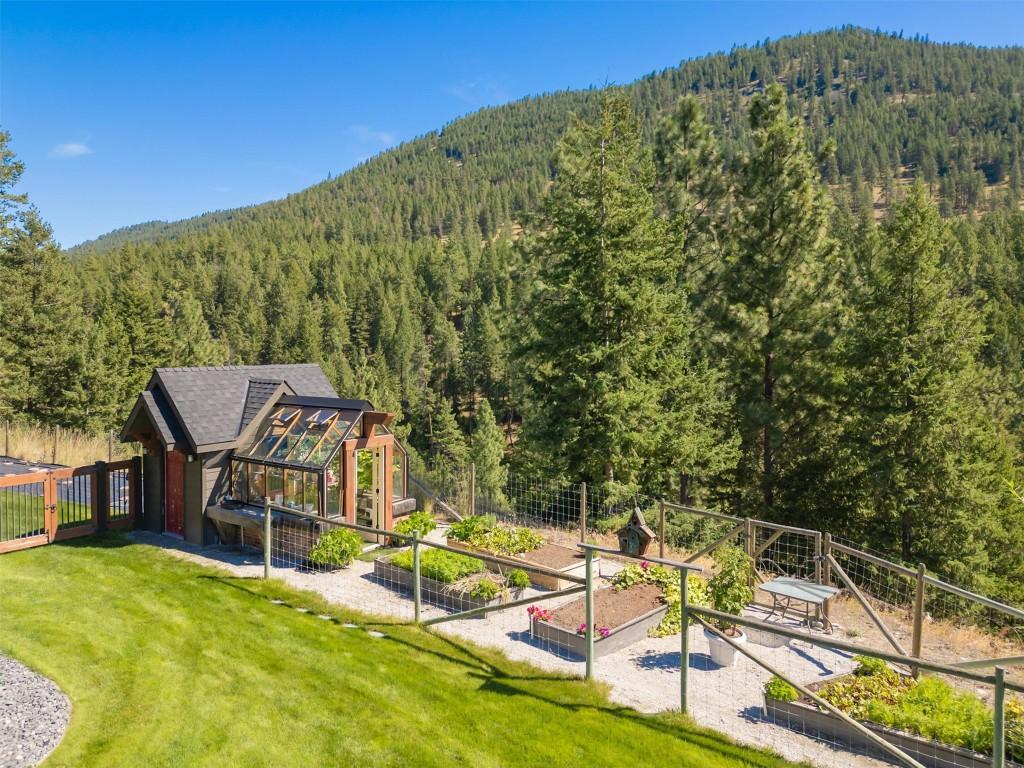 









4495


Maxwell

Road,
Peachland,




BC
V0H 1X3

