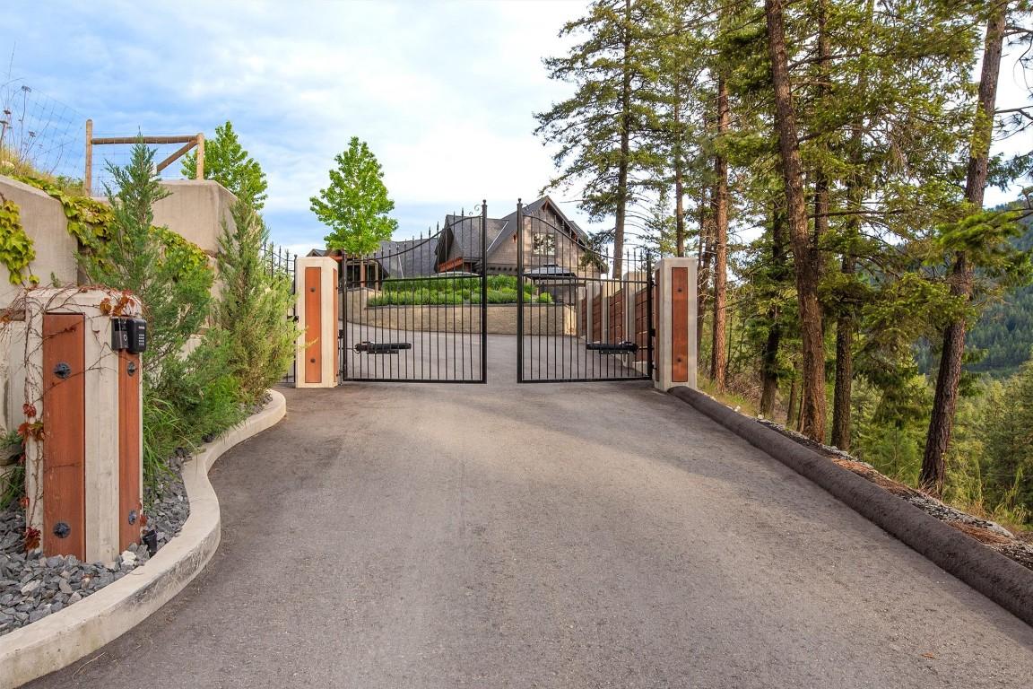 









4495


Maxwell

Road,
Peachland,




BC
V0H 1X3

