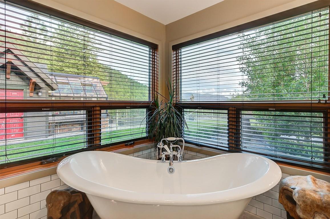 









4495


Maxwell

Road,
Peachland,




BC
V0H 1X3

