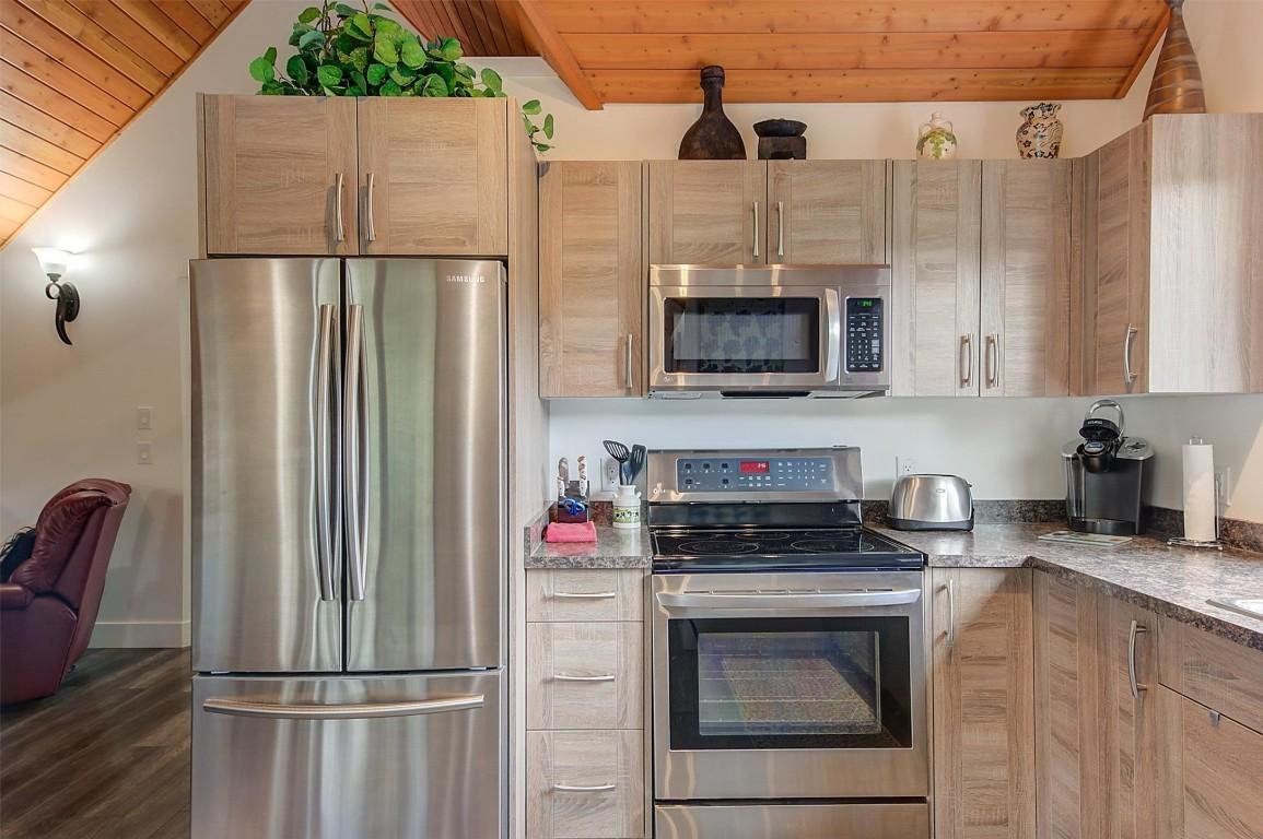 









4495


Maxwell

Road,
Peachland,




BC
V0H 1X3

