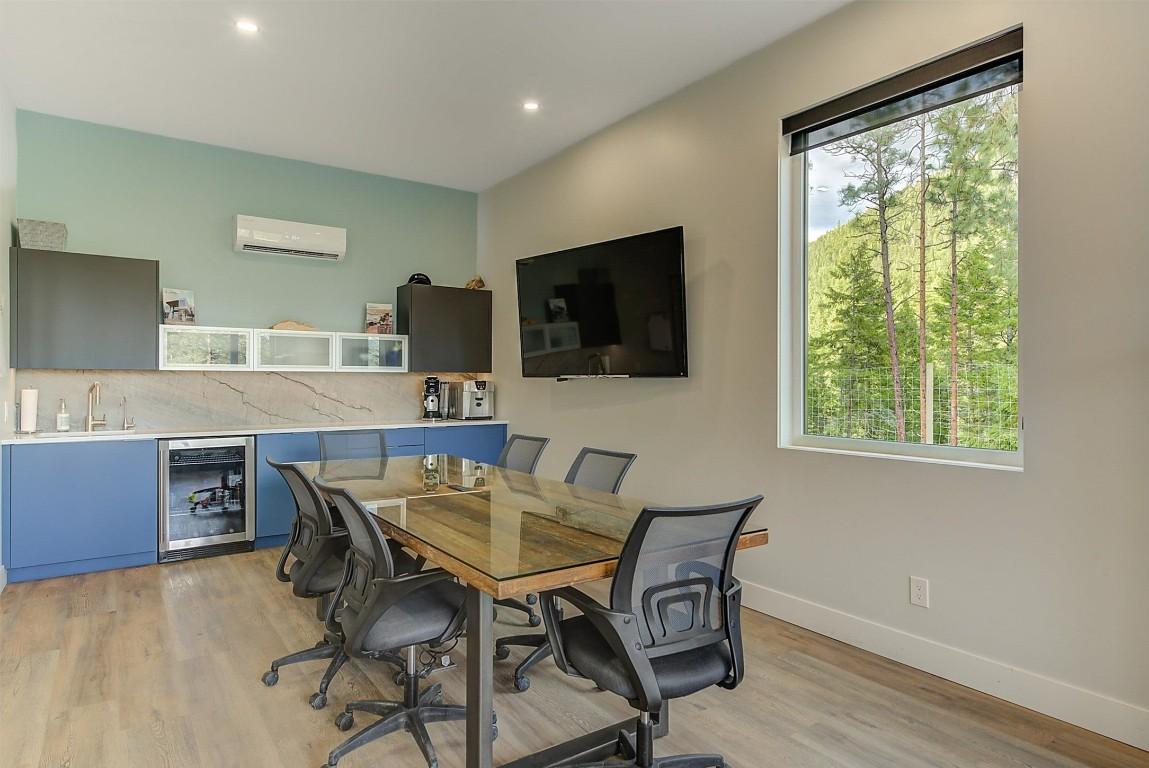 









4495


Maxwell

Road,
Peachland,




BC
V0H 1X3

