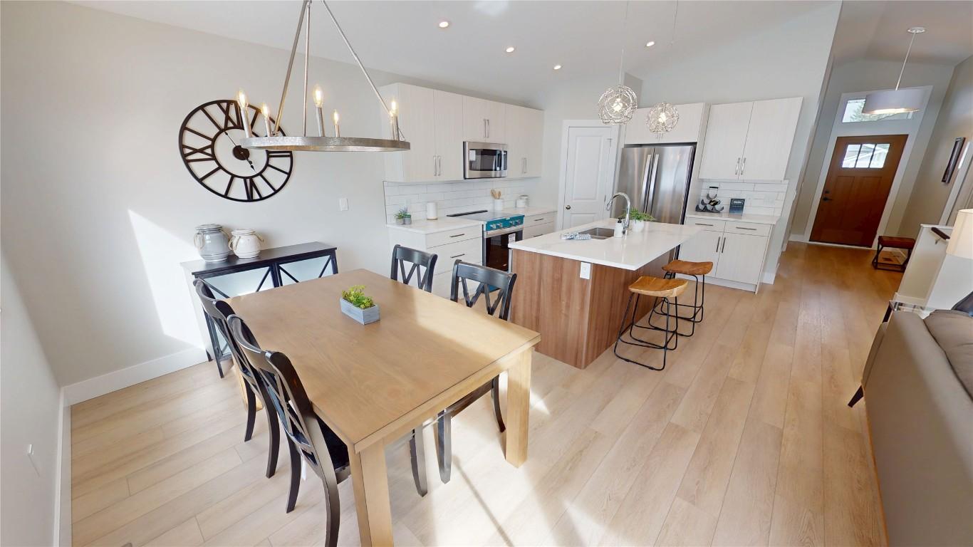 









331


Legacy Lookout

,
Cranbrook,




BC
V1C 0E4

