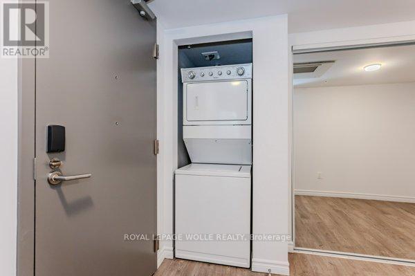 












207 - 321 SPRUCE STREET S

,
Waterloo,




Ontario
N1L3M6

