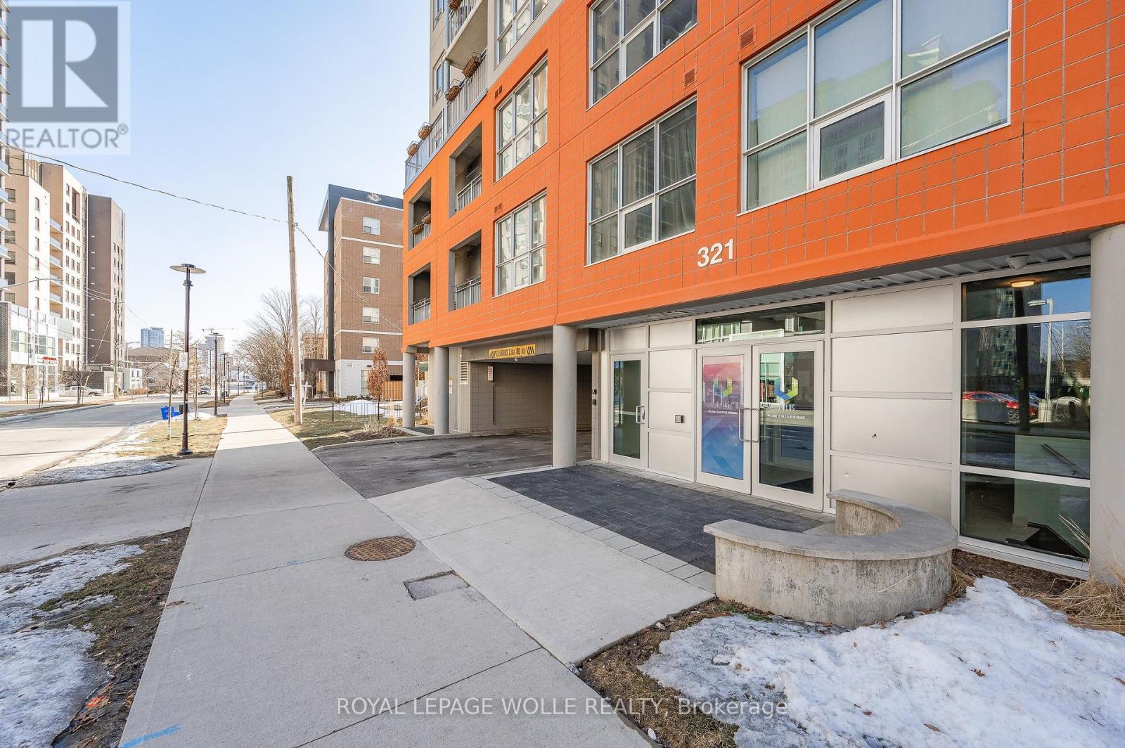 












207 - 321 SPRUCE STREET S

,
Waterloo,




Ontario
N1L3M6

