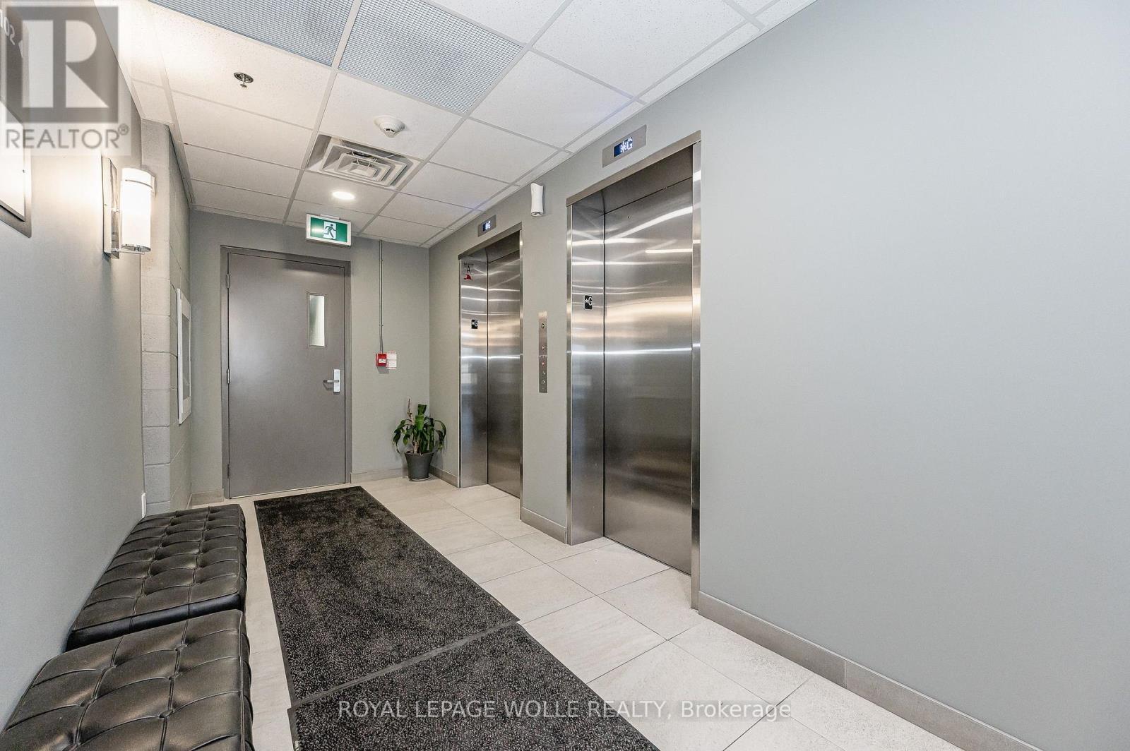 












207 - 321 SPRUCE STREET S

,
Waterloo,




Ontario
N1L3M6

