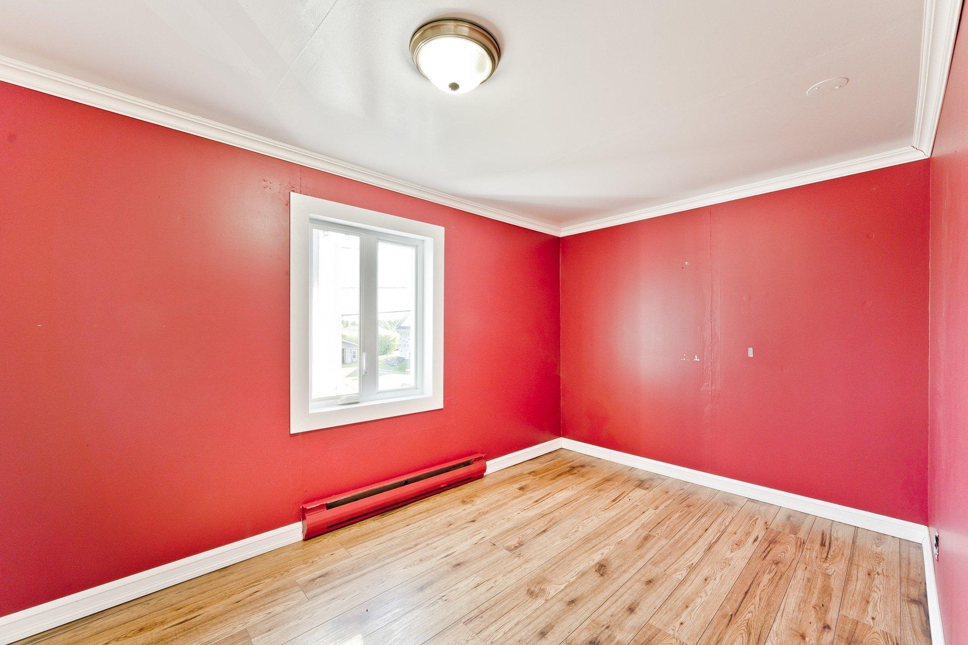 









507


Rue Principale

,
Saint-Sébastien,




QC
G0Y1M0

