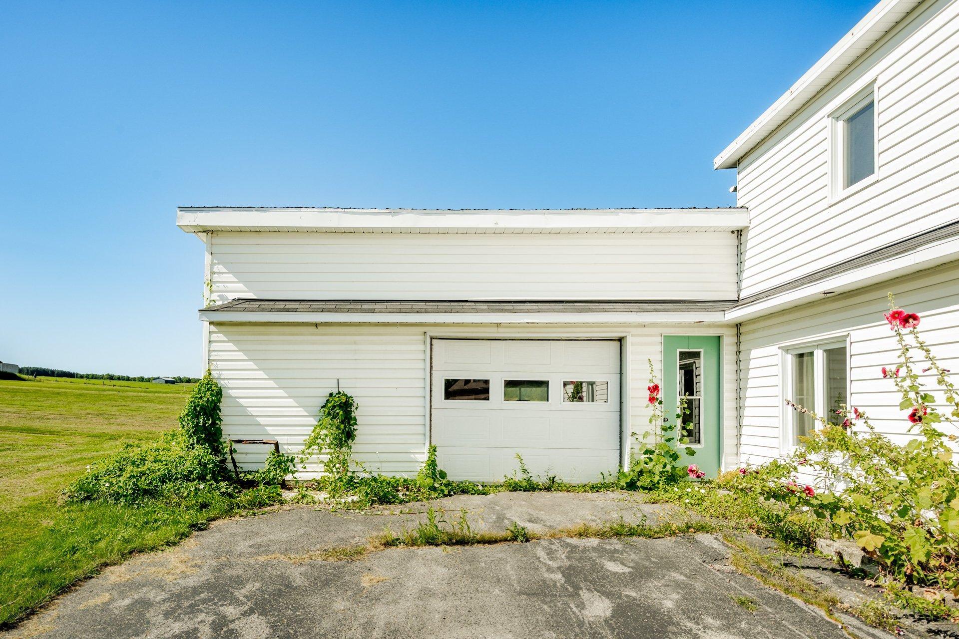 









507


Rue Principale

,
Saint-Sébastien,




QC
G0Y1M0

