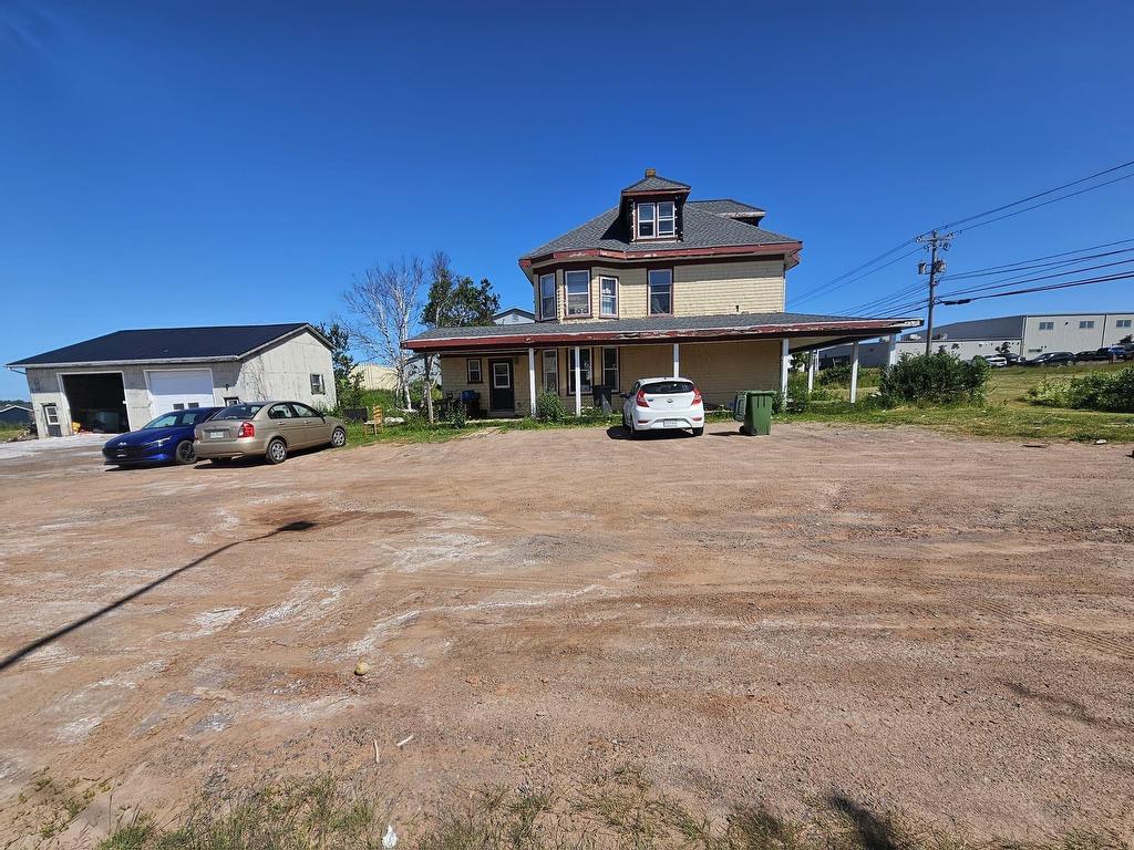 












241 Brackley Point Road

,
Charlottetown,




PE
C1A 6Z2

