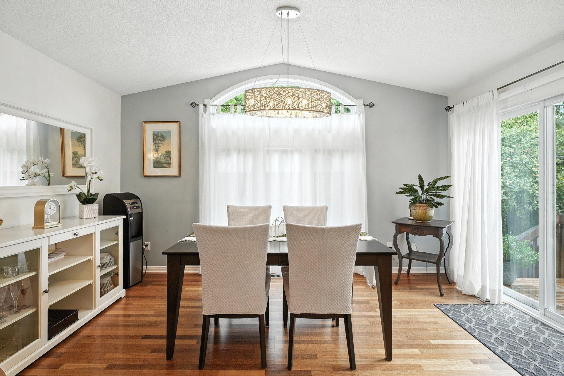 









305


Rue de Cannes

,
Gatineau (Gatineau),




QC
J8T3B9

