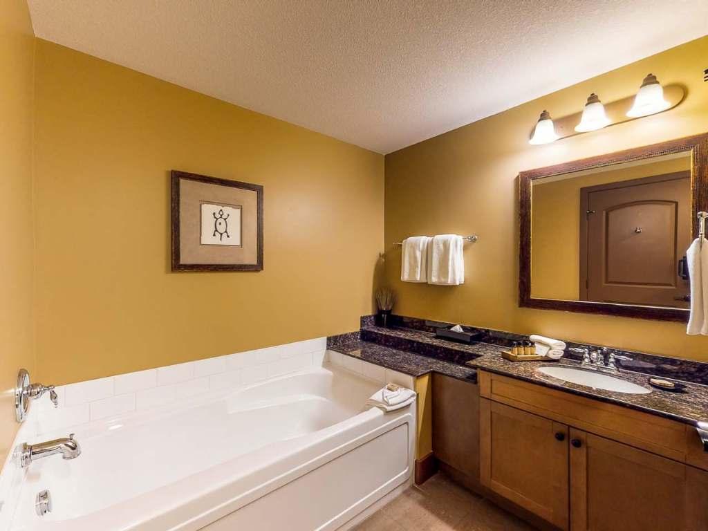 









1200


RANCHER CREEK

Road, 243D,
Osoyoos,




BC
V0H 1V6

