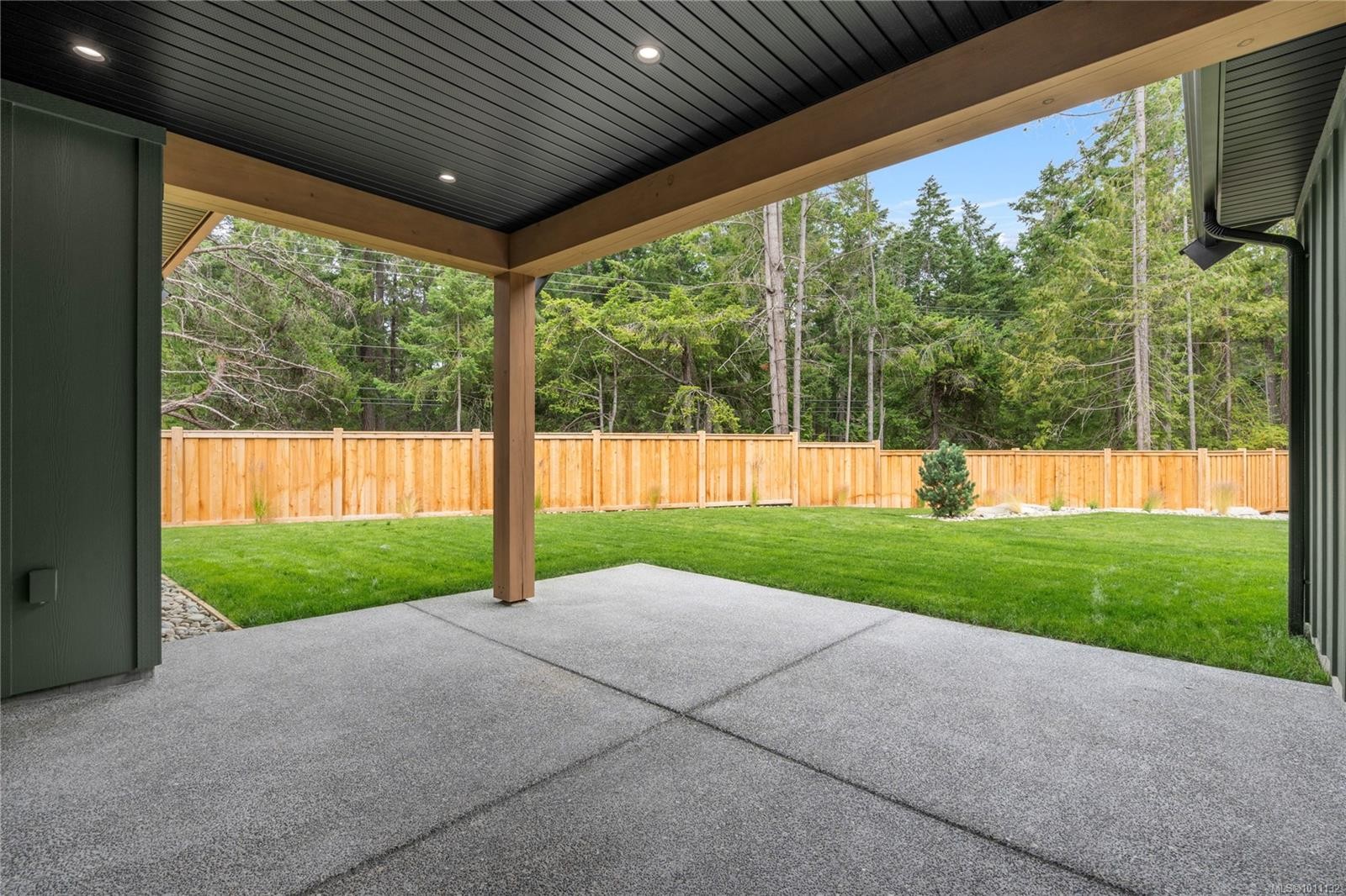 









504


Juniper

Dr,
Qualicum Beach,




BC
V9K 1A9

