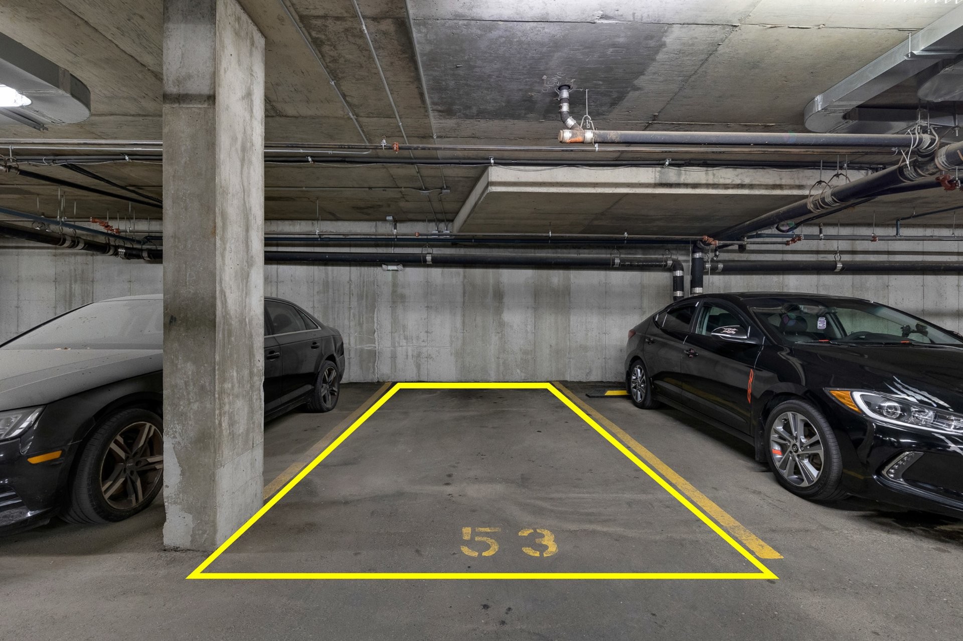 









4100


Av. Benny

, 214,
Montréal (Côte-des-Neiges/Notre-Dame-de-Grâce),




QC
H4B2R8

