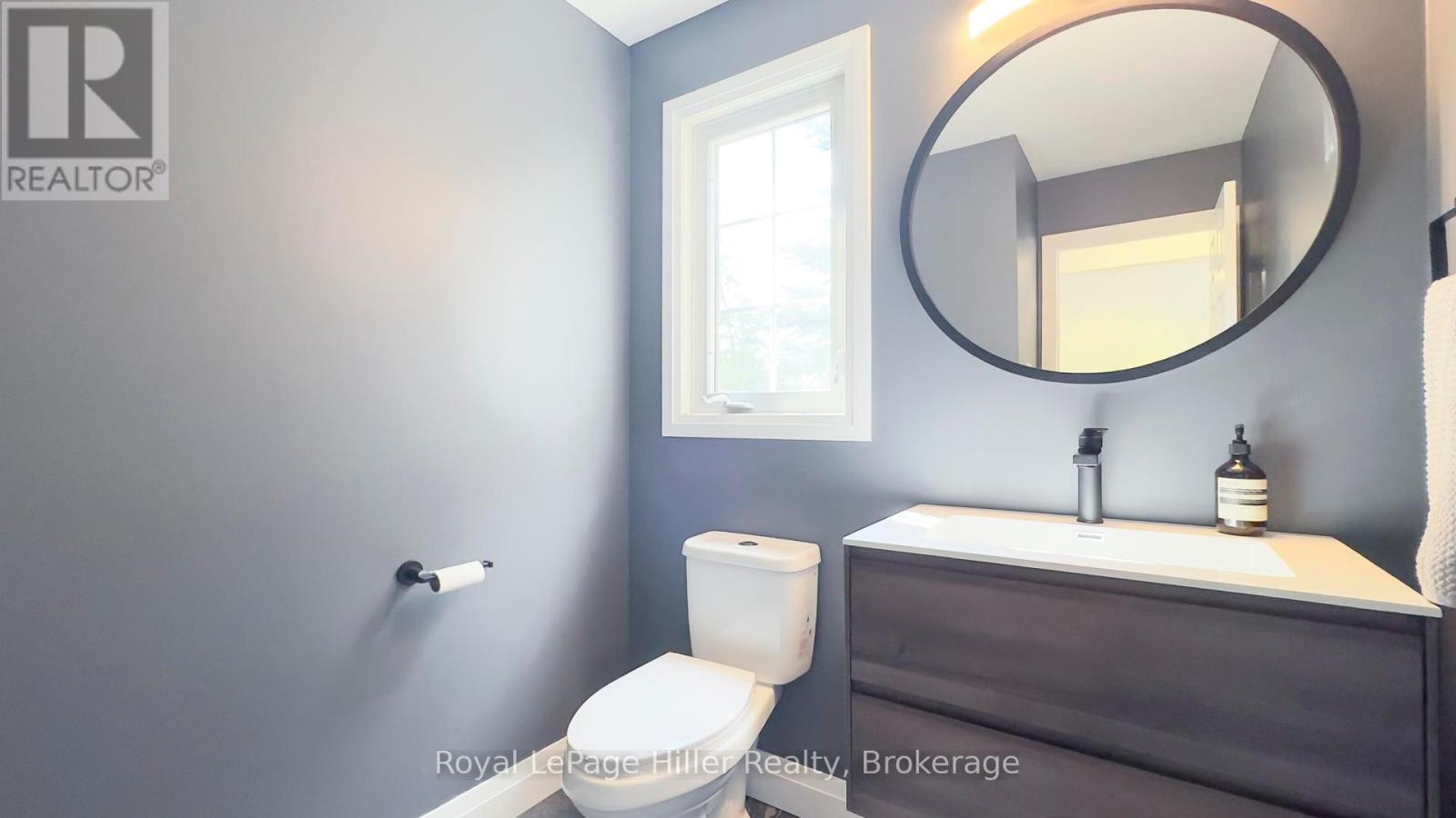 












130 OAKDALE AVENUE

,
Stratford,




Ontario
N5A7W2

