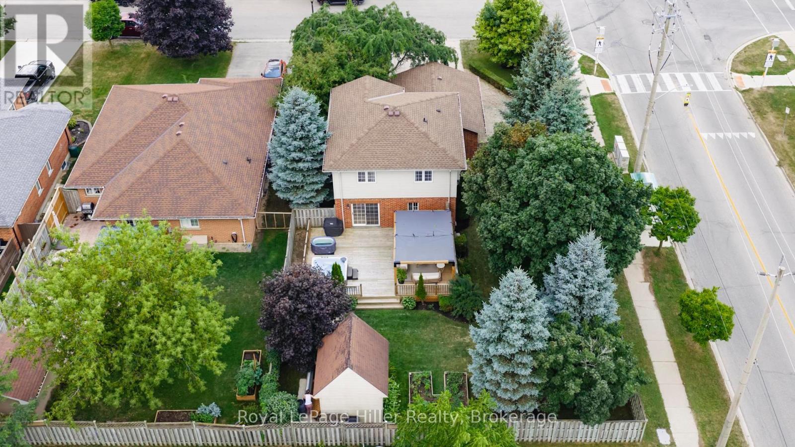 












130 OAKDALE AVENUE

,
Stratford,




Ontario
N5A7W2

