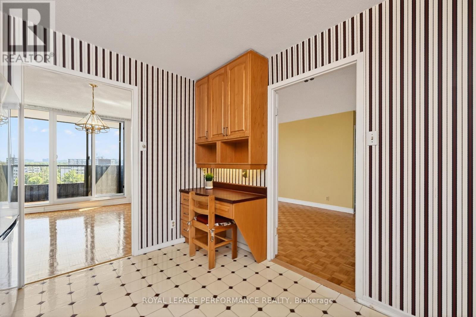 












809 - 2951 RIVERSIDE DRIVE

,
Ottawa,




Ontario
K1V8W6

