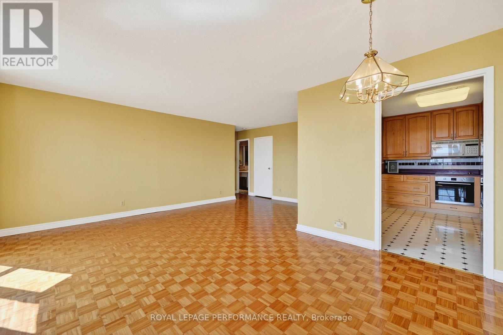 












809 - 2951 RIVERSIDE DRIVE

,
Ottawa,




Ontario
K1V8W6

