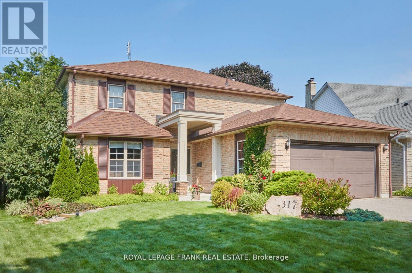 












317 PRINCE OF WALES DRIVE

,
Whitby (Blue Grass Meadows),




Ontario
L1N6P2

