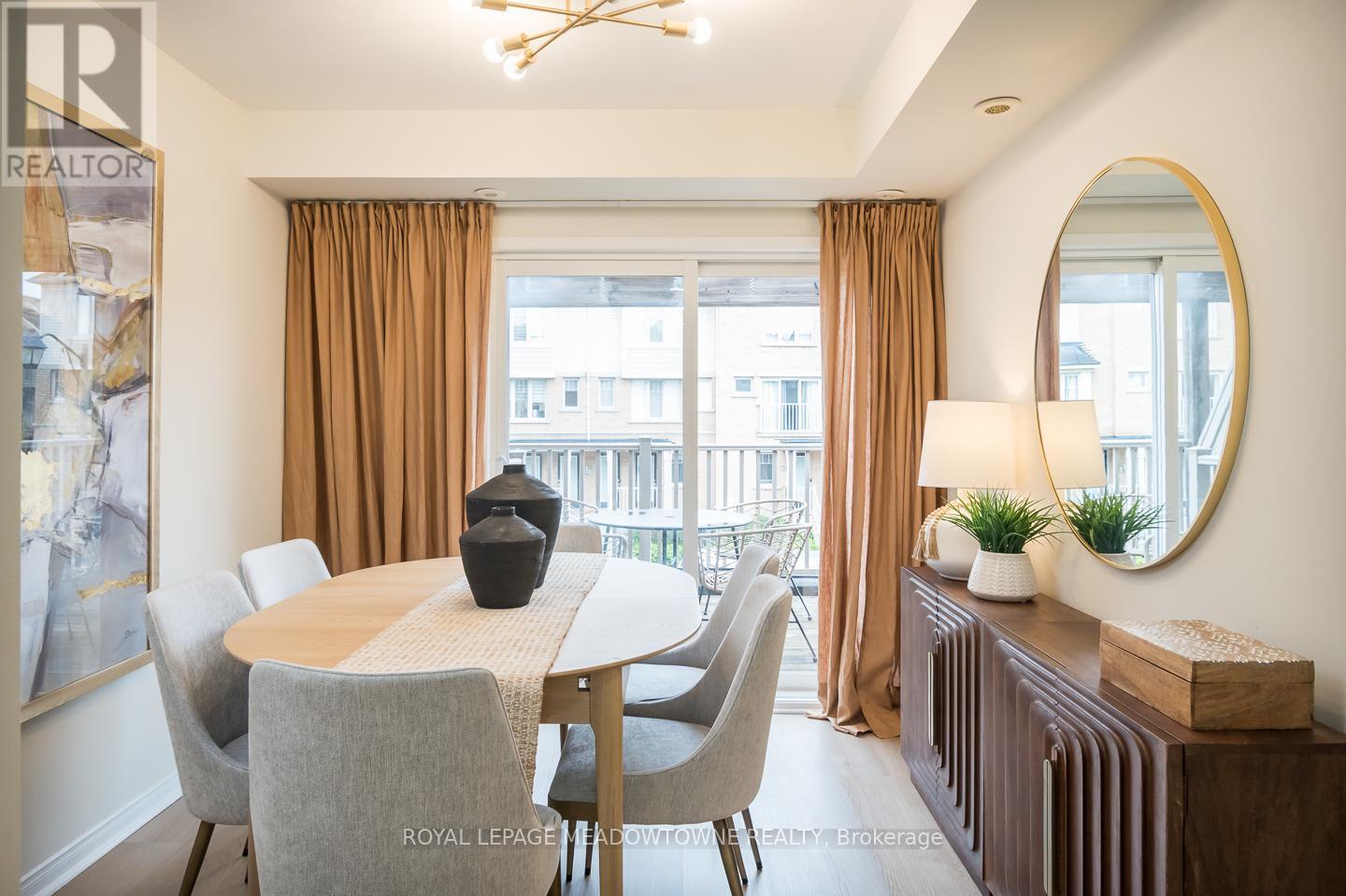 












10 - 3355 THOMAS STREET

,
Mississauga,




Ontario
L5M0N7

