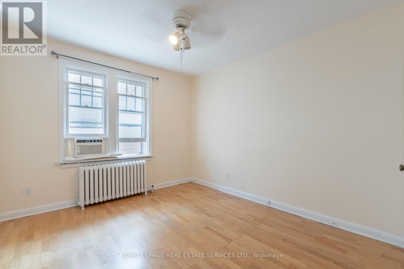 












3 - 50 GLENROSE AVENUE

,
Toronto,




Ontario
M4T1K4

