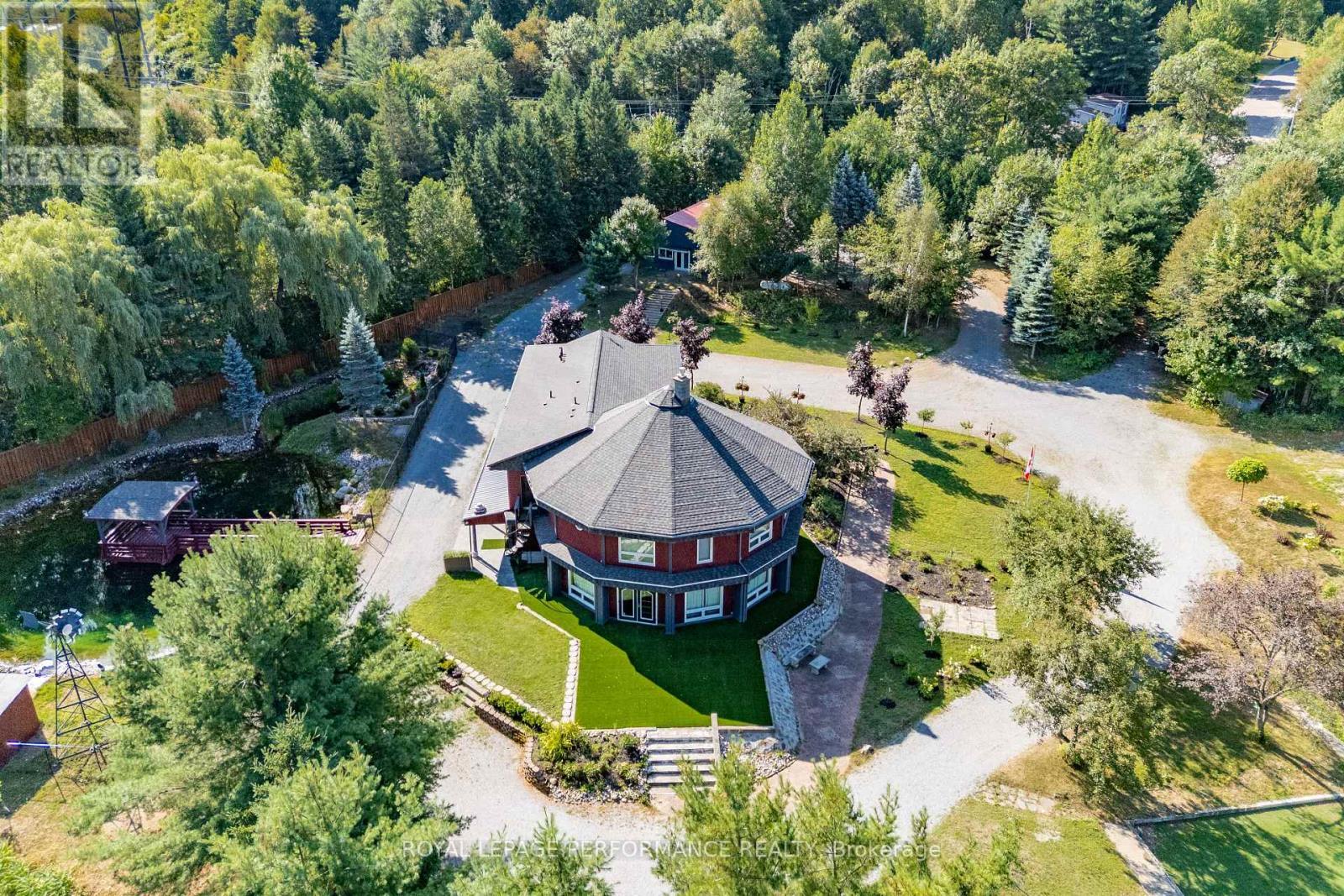 












1371 VICTORIA STREET

,
Petawawa,




Ontario
K8H2E9

