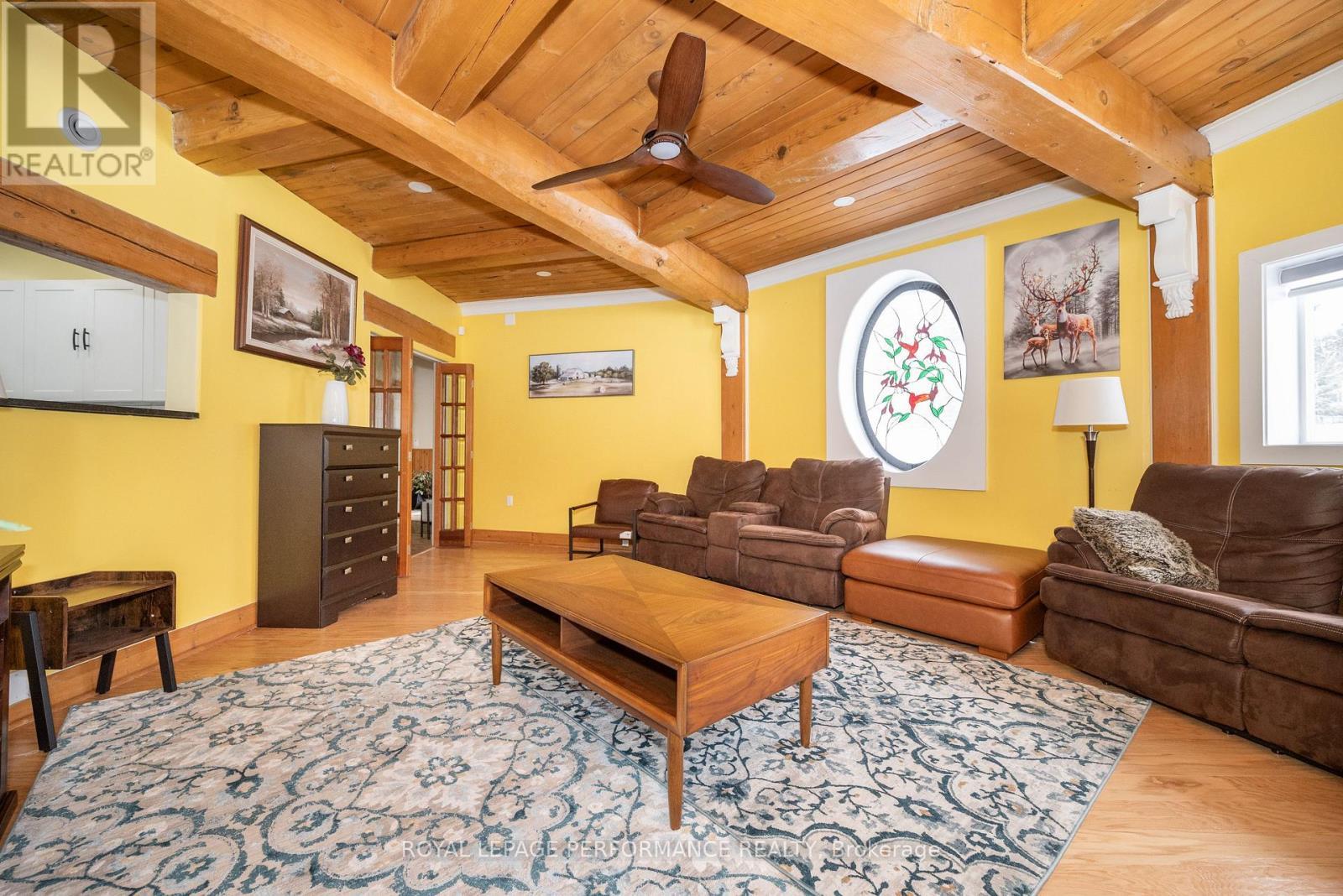 












1371 VICTORIA STREET

,
Petawawa,




Ontario
K8H2E9

