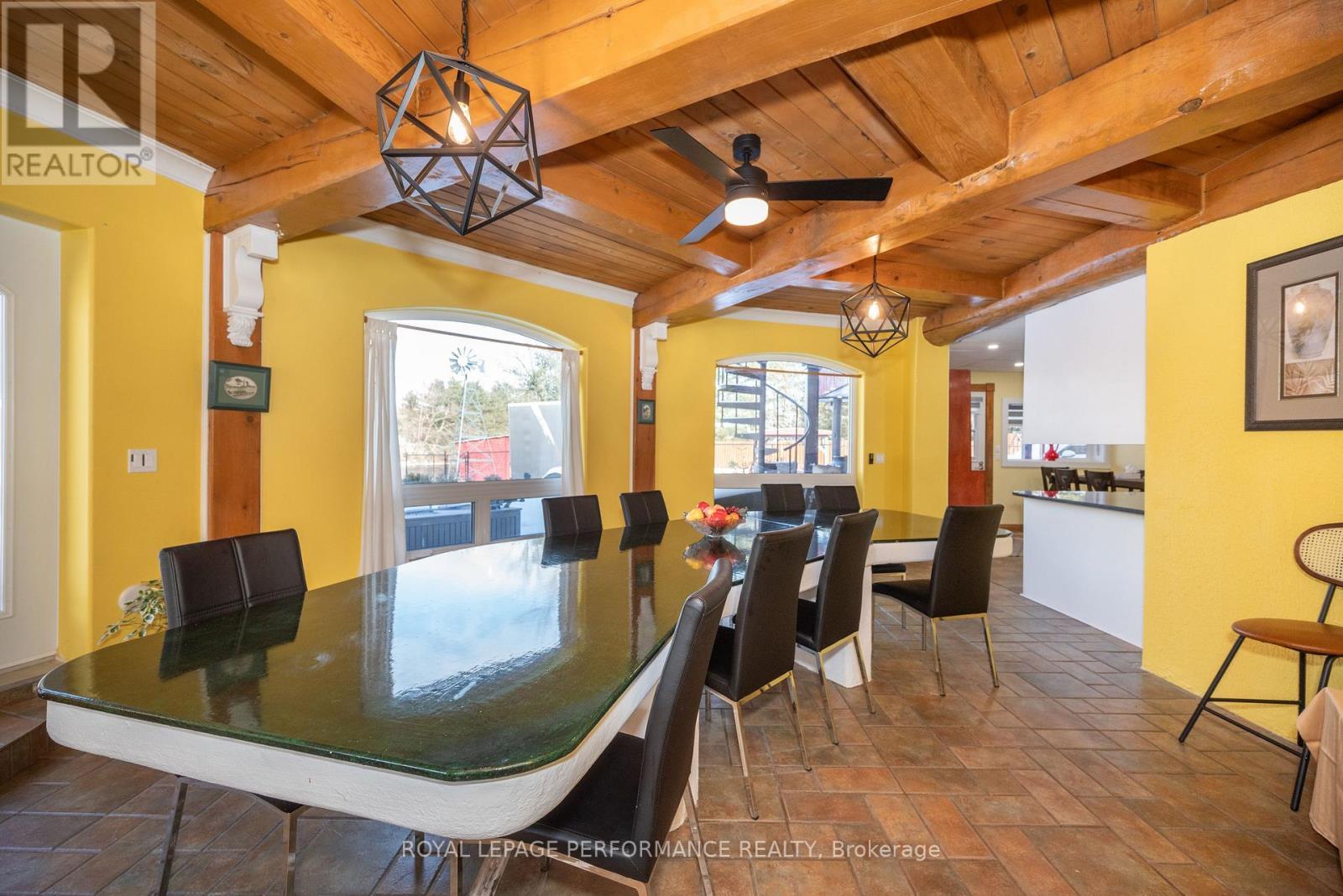 












1371 VICTORIA STREET

,
Petawawa,




Ontario
K8H2E9

