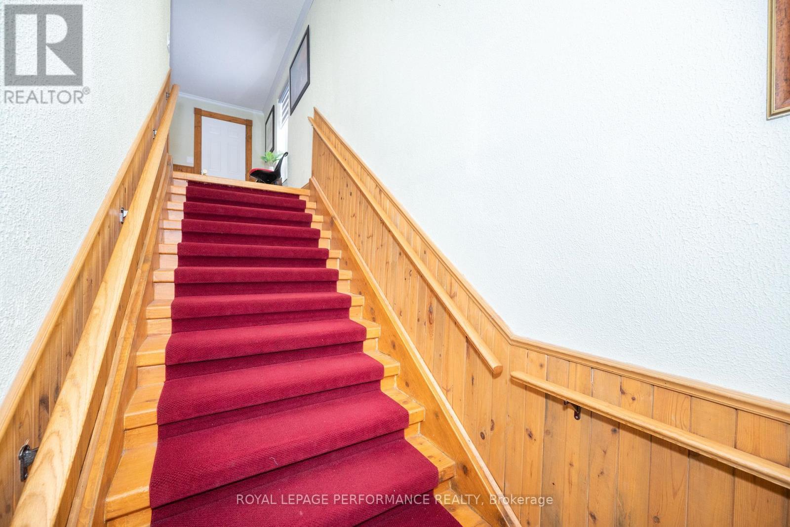 












1371 VICTORIA STREET

,
Petawawa,




Ontario
K8H2E9

