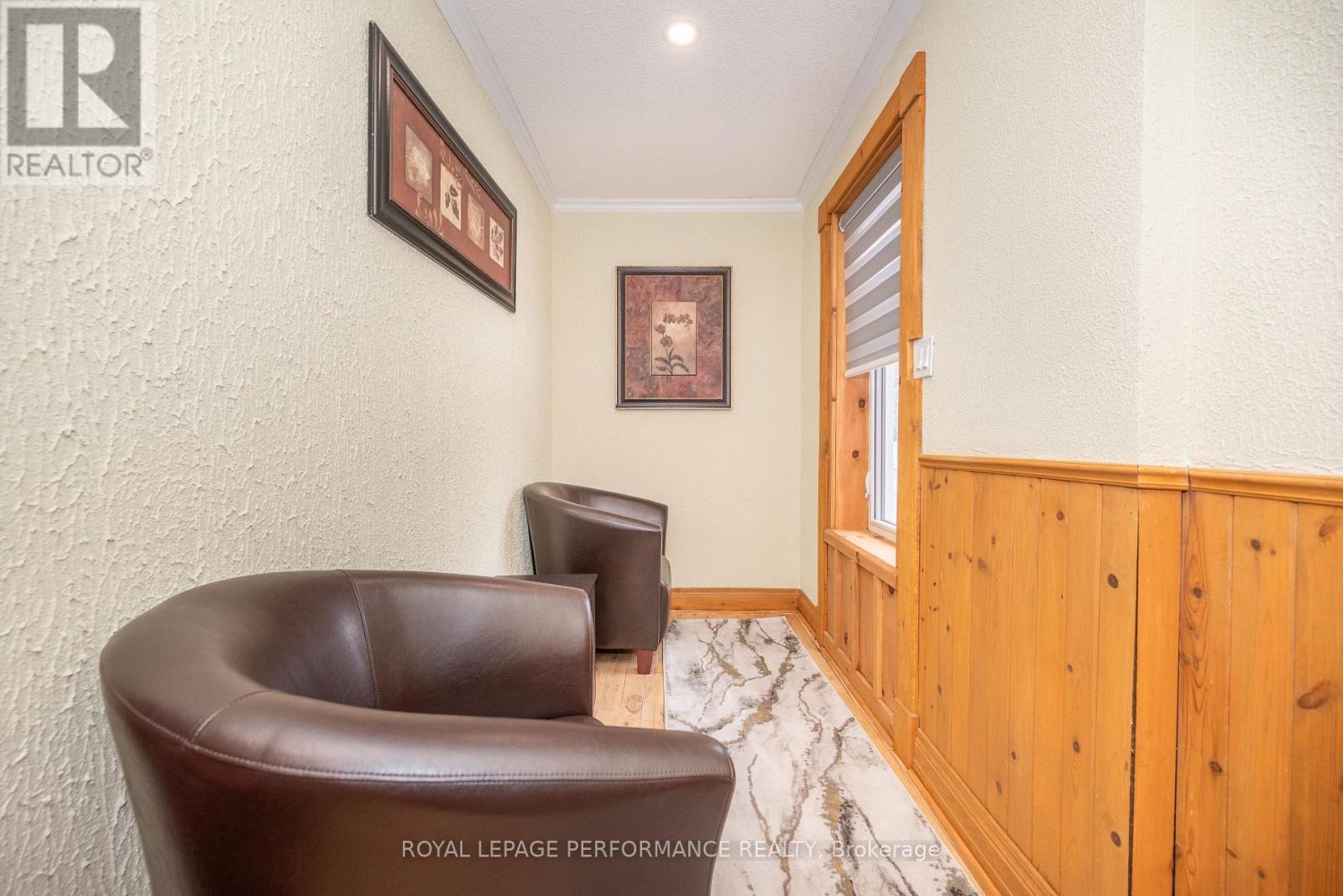 












1371 VICTORIA STREET

,
Petawawa,




Ontario
K8H2E9

