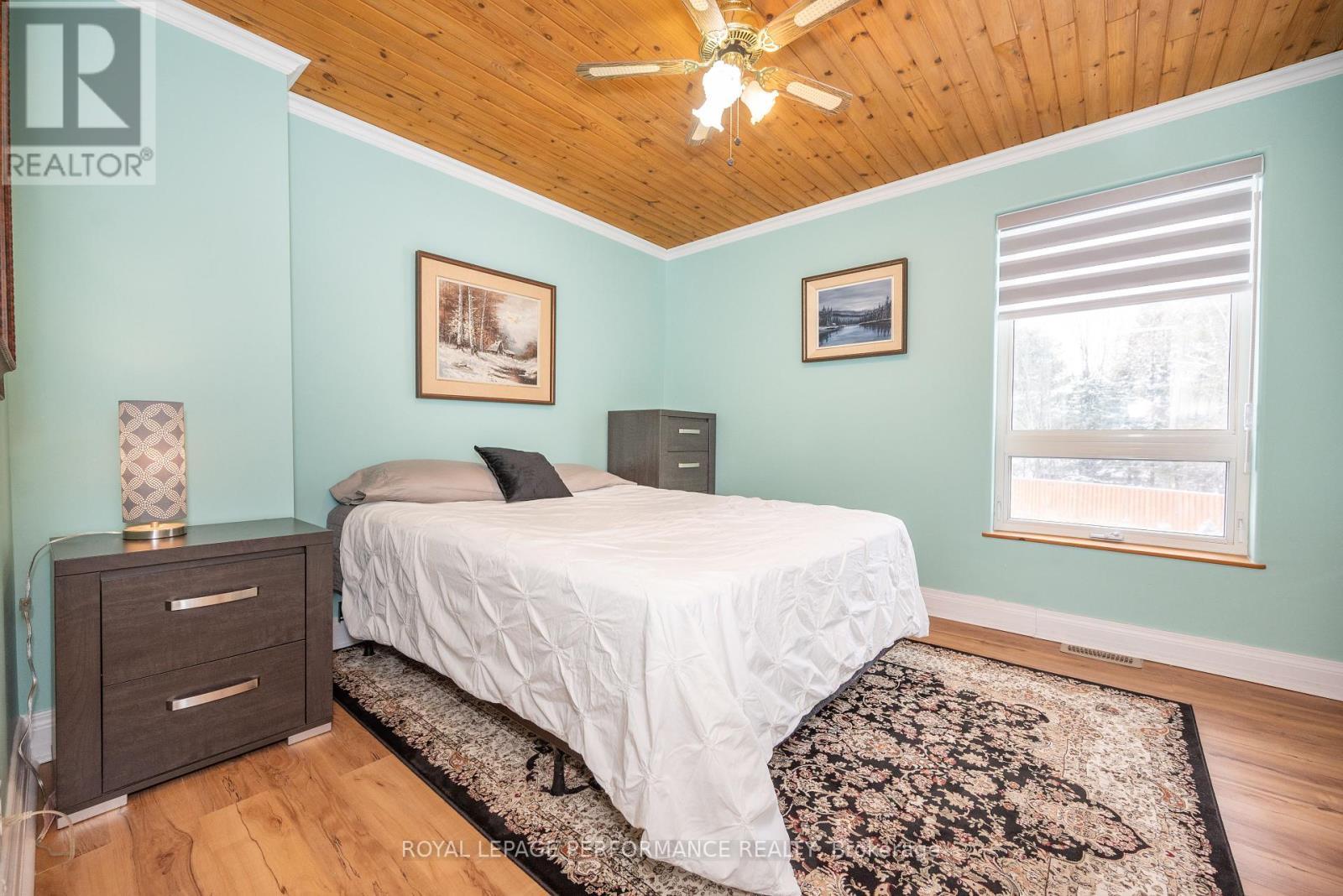 












1371 VICTORIA STREET

,
Petawawa,




Ontario
K8H2E9

